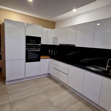 Suitedreams - Bali Apartment Liege