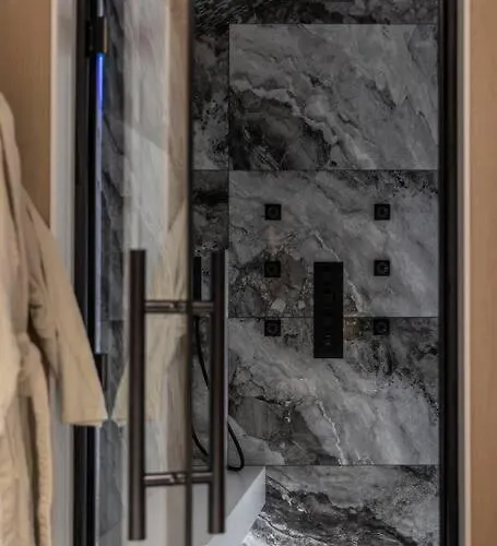 Suitedreams - Bali *